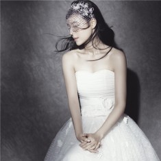 张静初婚纱写真 低调演绎幸福新娘