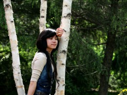 白桦林间--拍美女