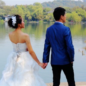 白娘子去过的地方  ——  西湖岸边