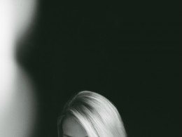 超模阿勒娜·布洛姆(Alena Blohm)