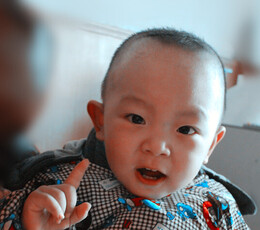 小帅哥，生日快乐