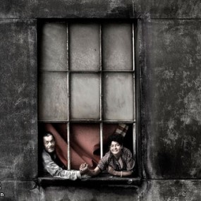 一扇窗口 看万家灯火