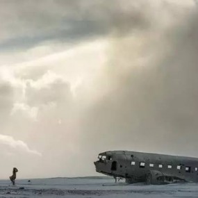 她用100天的疯狂，让冰岛总统为之折服！