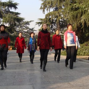 走出时尚 走出气质