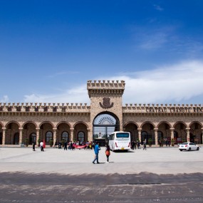 走进陕西张裕瑞娜城堡酒庄