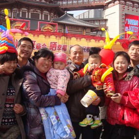 过年的大唐西市看热闹