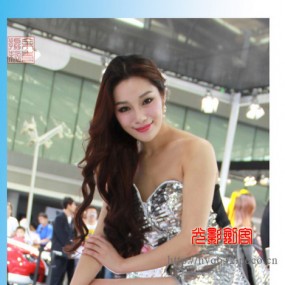 各角度都很美的莲花车模