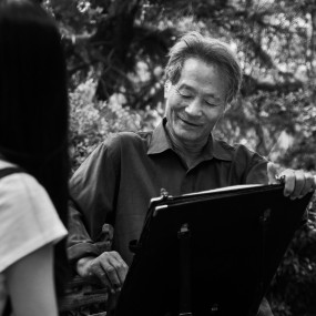 【老人与少女】