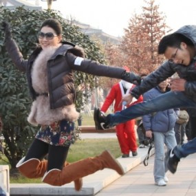 圣诞节活动，来一个全面与众不同的照片