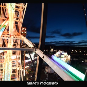 加拿大西北部小城市的嘉年华