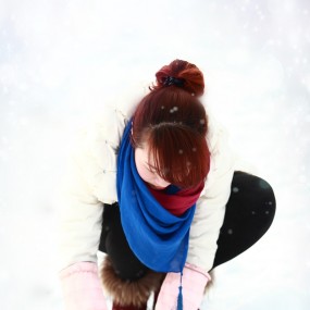 几张雪景人物。高手给点评下