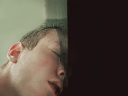 生活在水里｜摄影师Kyle Thompson