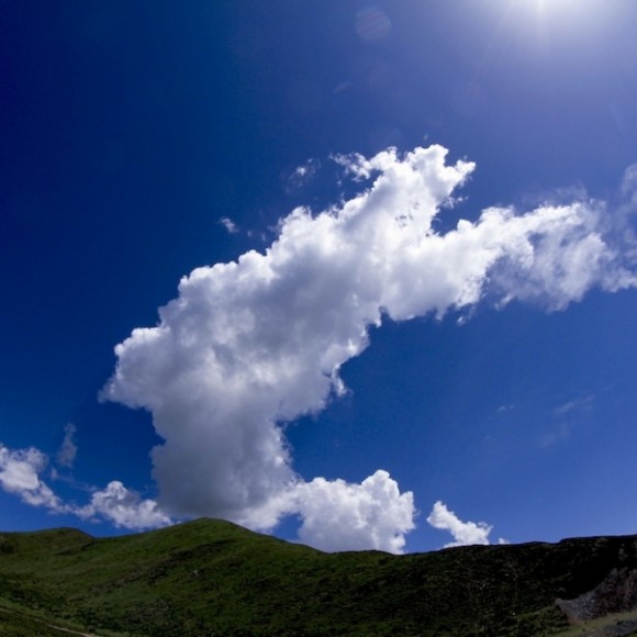 云上花开（十五）云海激荡