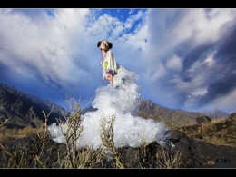新疆黑子作品欣赏----神女冢
