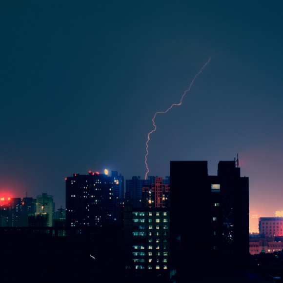 制作后的闪电照片