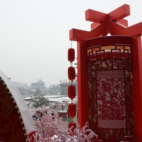 古城的年味(5)--除夕前.瑞雪映古城