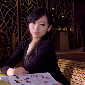 红星人像典藏级美女