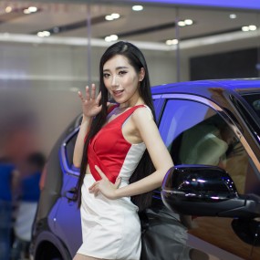 车展啪妹子