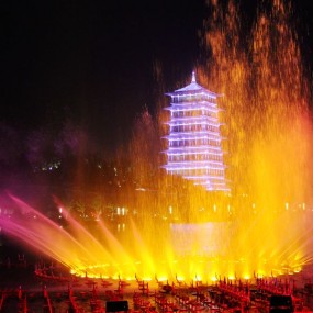 长安塔夜景之凤凰涅槃