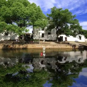 十一「国内」最值得推荐的30个古镇，你去过几个？