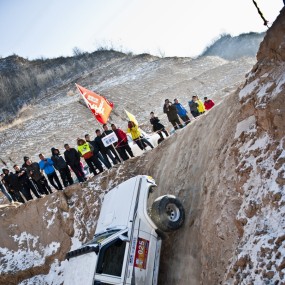 越野e族----飞跃