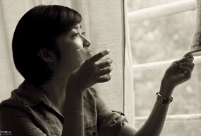 【因为是女子】黑白版