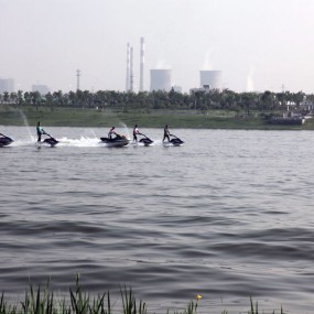 在世园会灞河看水舞表演