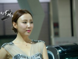 ★C.罗原创★西安车展MM第八季之吊带的诱惑