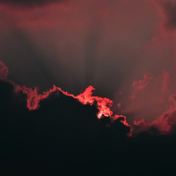 『光明与黑暗的杀戮』