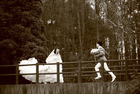 鸣谢金先生夫妇