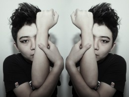 【双面人生，一眼看世间百态，一眼看自身冷暖】