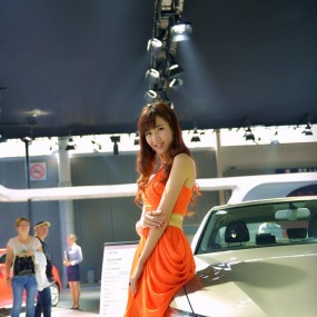 车模们修长的身影