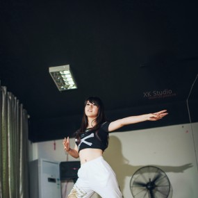 舞动——室内人像