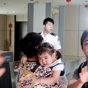 北川震后不久《总理让道》的主人公宋馨懿的真实生活记录