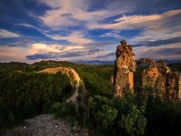 走进夏季坝上，体验万马奔腾的豪迈··