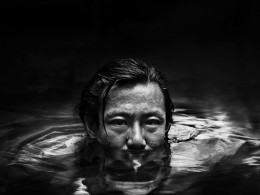 谢天笑《那不是我》！！！