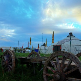 【草原·暮色】