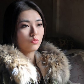 蛀咖啡屋【学拍美女】（1）